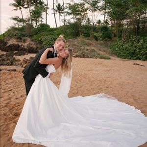 Calla Blanche Lamour Wedding dress